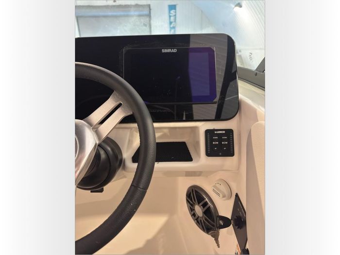 2026 Sea Ray SDX 250 OB Photo 48 sur 59