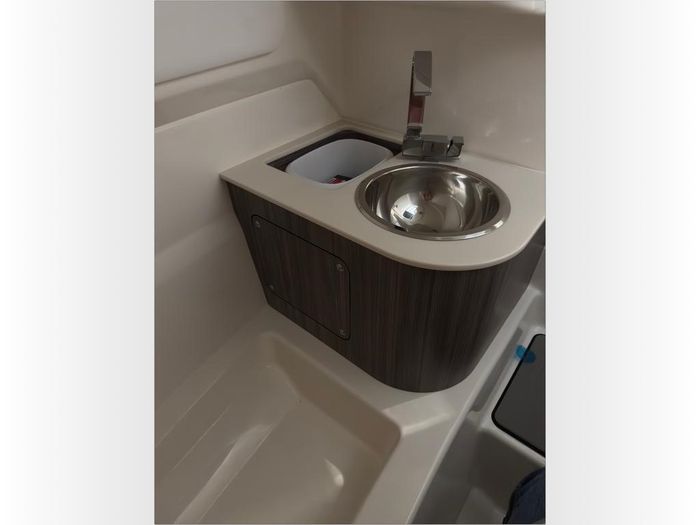 2026 Sea Ray SDX 250 OB Photo 44 sur 59