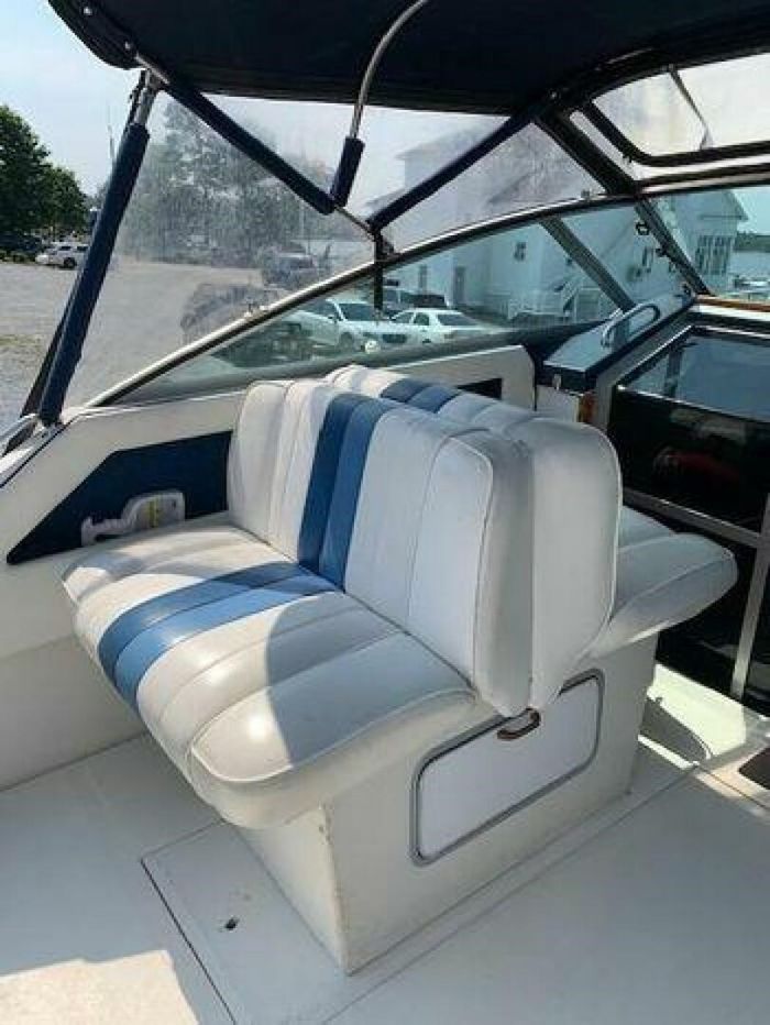 1989 Sea Ray 300 Weekender Photo 6 of 24