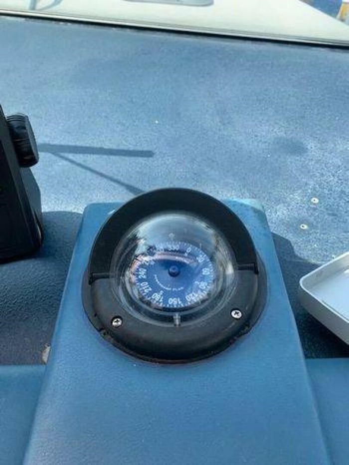 1989 Sea Ray 300 Weekender Photo 8 of 24