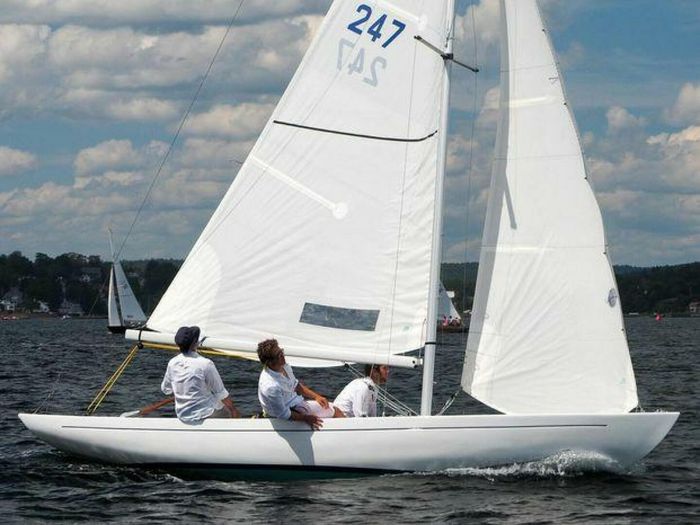 2024 Custom Bluenose One Design Photo 4 sur 5