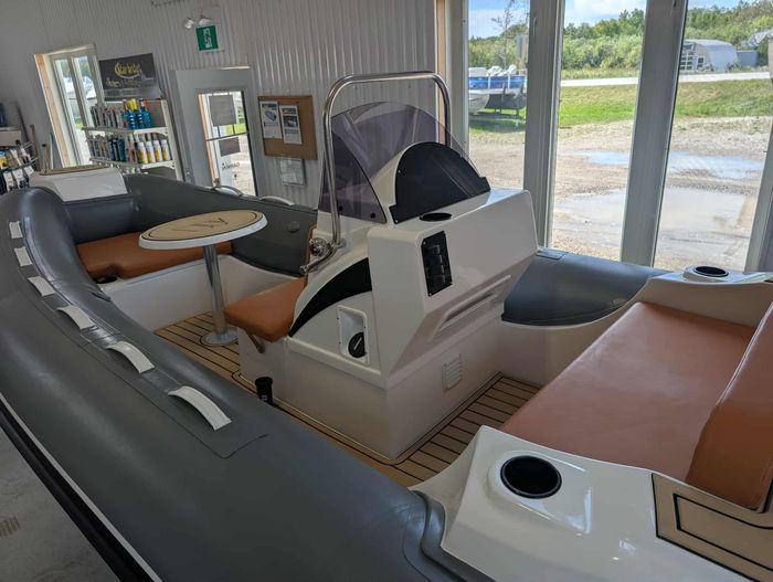 2025 Tiger Marine 520 Photo 2 of 4