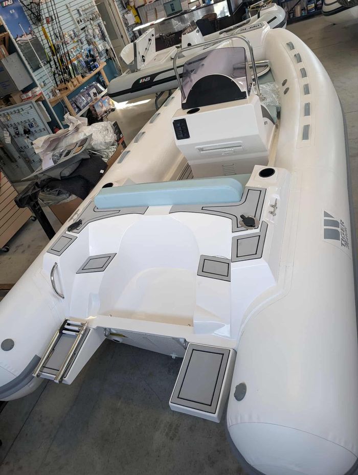 2025 Tiger Marine 480 Photo 2 of 3