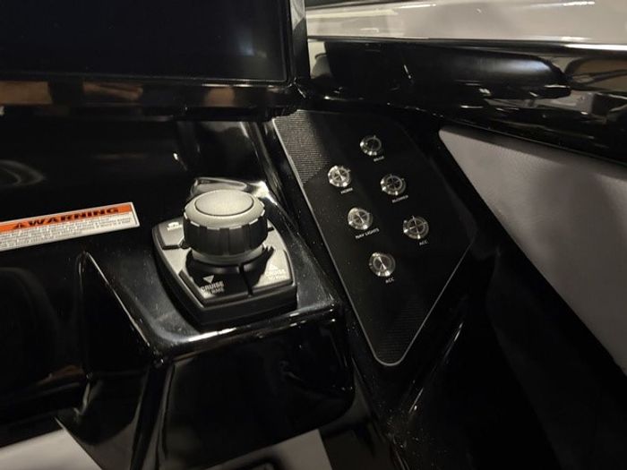 2026 Yamaha 255XD Photo 21 sur 35