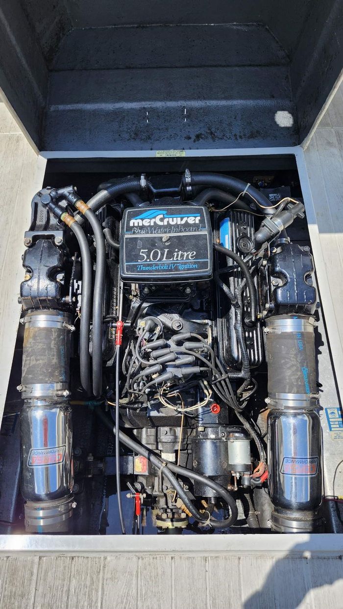 1990 Penn Yan 232 Avenger Photo 14 of 15