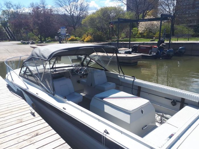 1990 Penn Yan 232 Avenger Photo 4 of 15