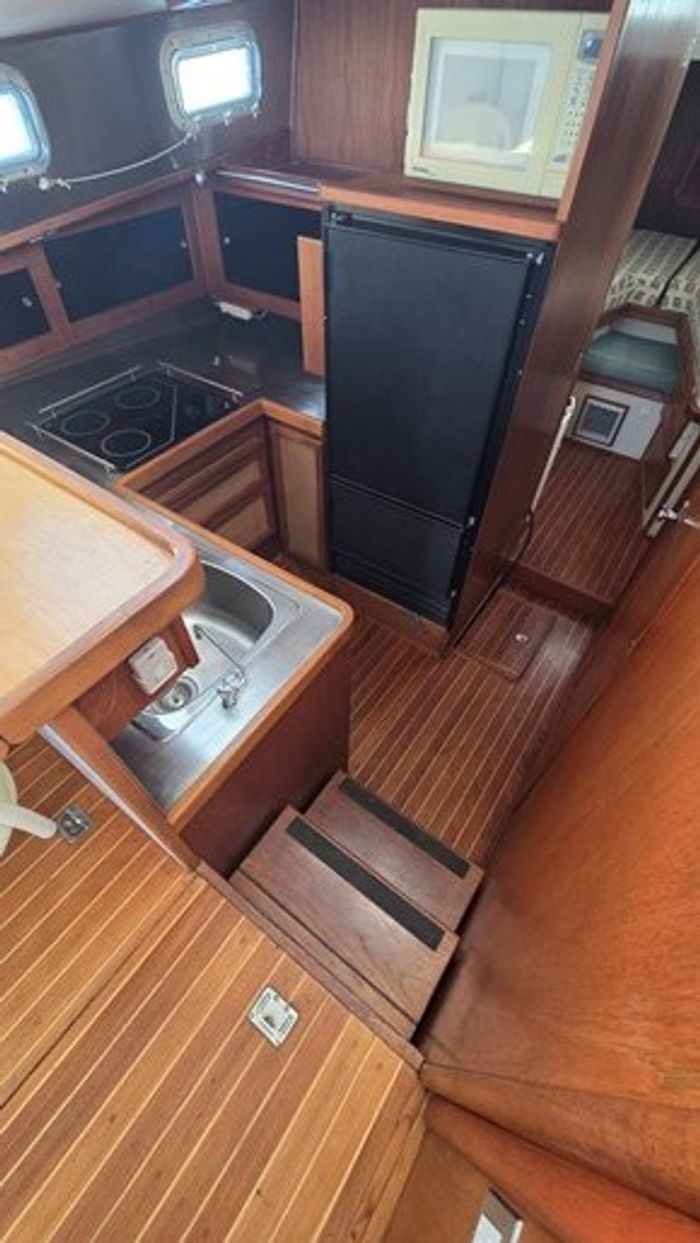 1977 Morgan West Indes Sedan Heritage Trawler Photo 18 of 31