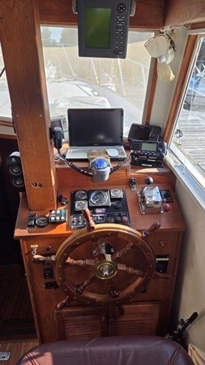 1977 Morgan West Indes Sedan Heritage Trawler Photo 31 of 31