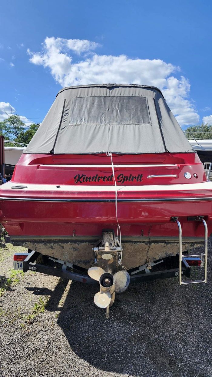 1997 Maxum 2300 SC Photo 3 of 16