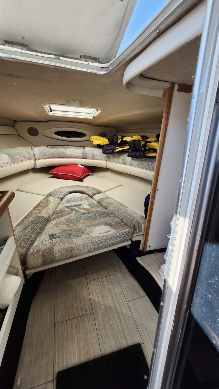 1997 Maxum 2300 SC Photo 13 of 16