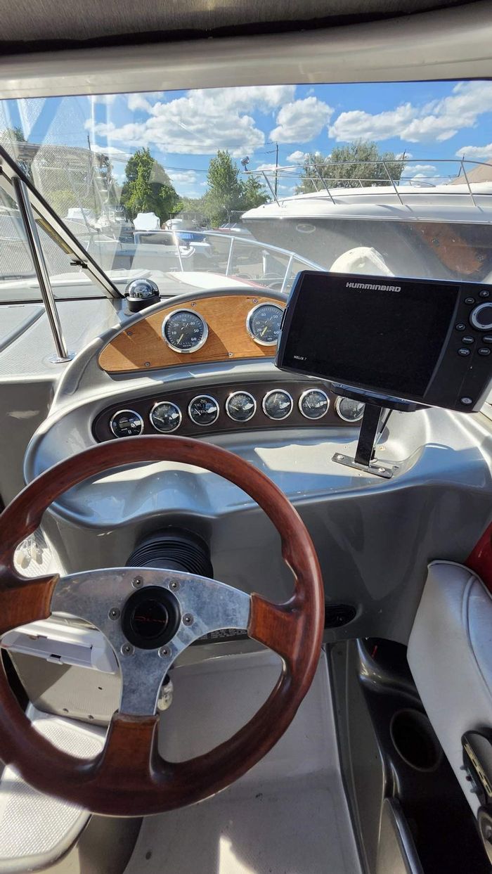 1997 Maxum 2300 SC Photo 7 of 16