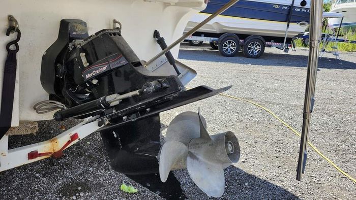 2007 Maxum 2400 Sport Express Photo 27 of 27