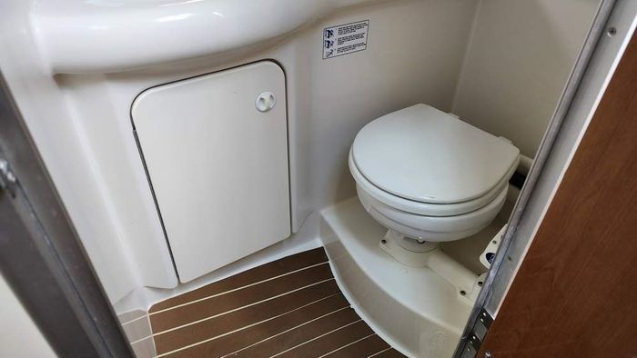 2007 Maxum 2400 Sport Express Photo 22 of 27