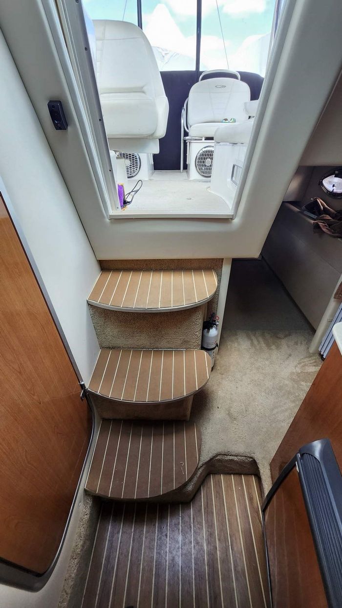 2007 Maxum 2400 Sport Express Photo 14 of 27