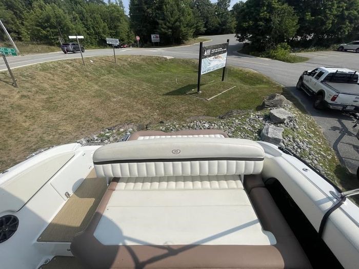 2013 Cobalt 24SD Photo 17 of 25