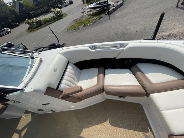 2013 Cobalt 24SD Photo 20 of 25