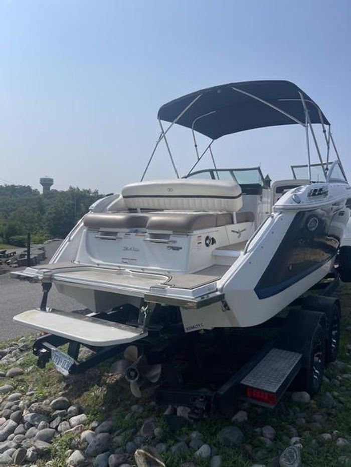 2013 Cobalt 24SD Photo 6 of 25