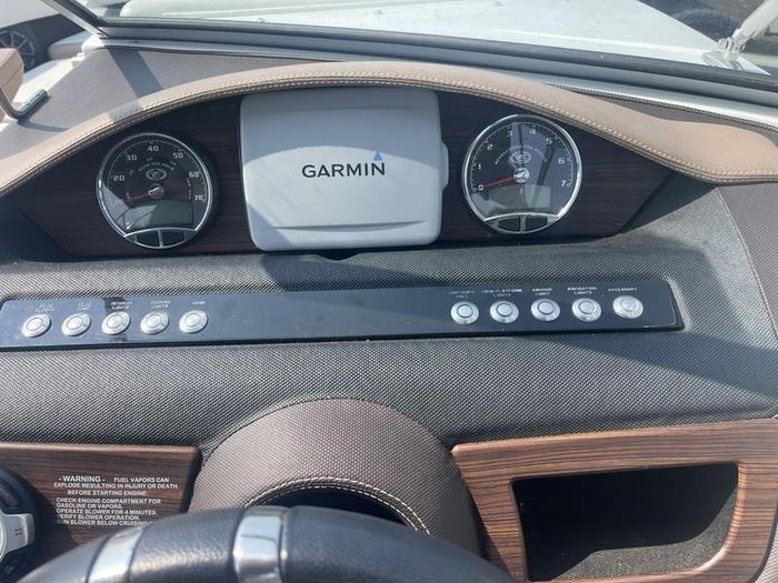 2013 Cobalt 24SD Photo 8 of 25