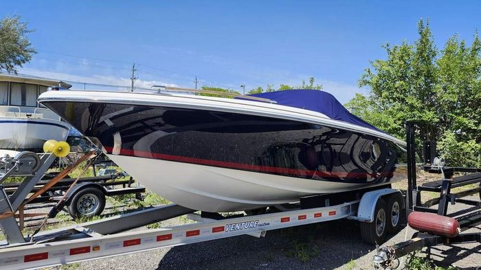 2005 Chris-Craft 25 Corsair Photo 2 of 17