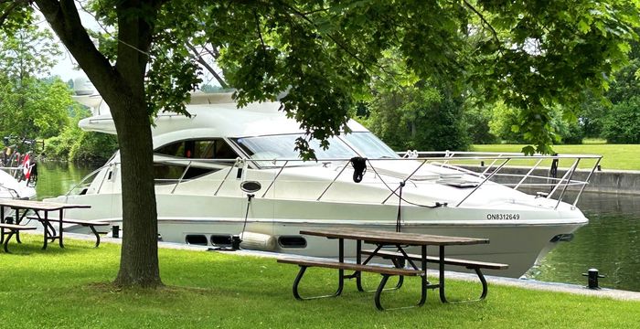 2003 Sealine F 42/5 Photo 1 of 85