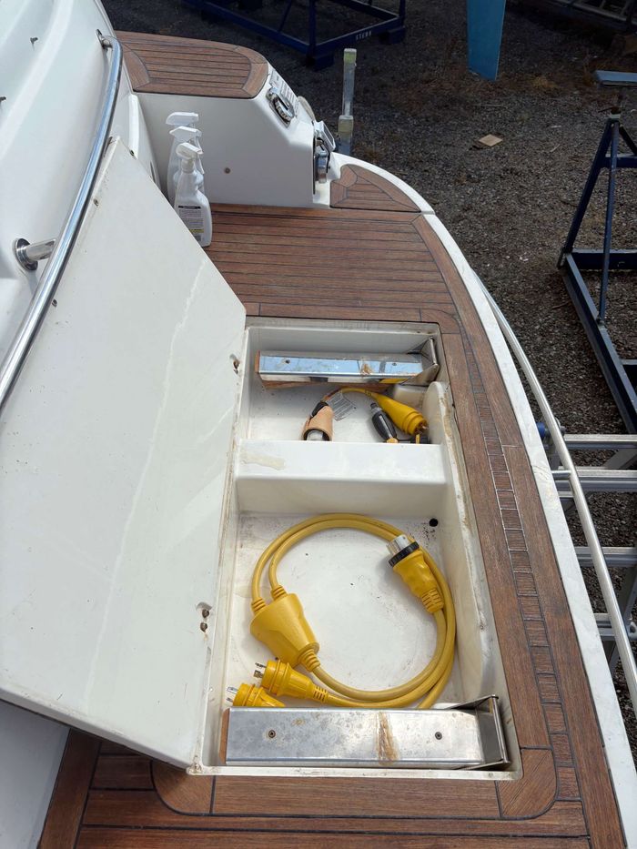 2003 Sealine F 42/5 Photo 72 of 85