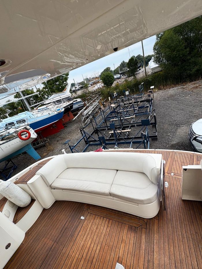 2003 Sealine F 42/5 Photo 6 of 85