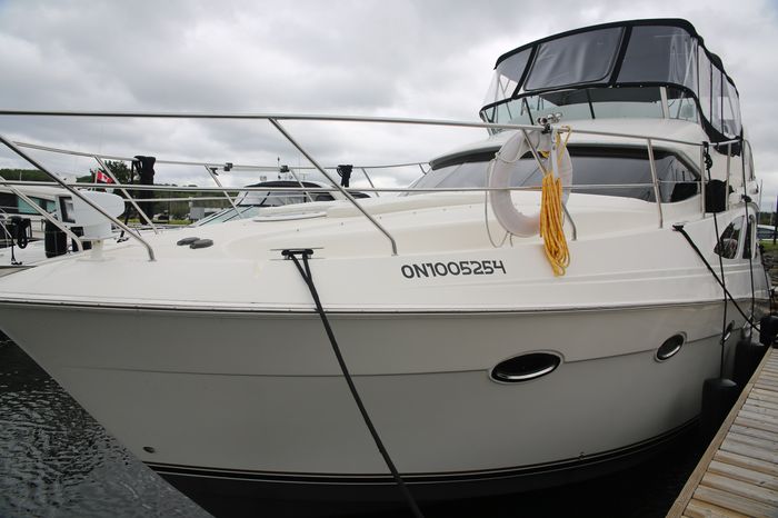 2008 Silverton 38 Sport Bridge Photo 11 of 102