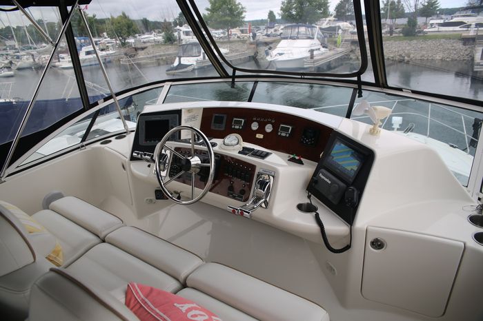 2008 Silverton 38 Sport Bridge Photo 19 of 102