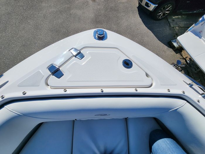 2026 Regal LS4 Surf Photo 37 sur 49