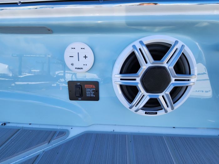 2026 Regal LS4 Surf Photo 17 sur 49