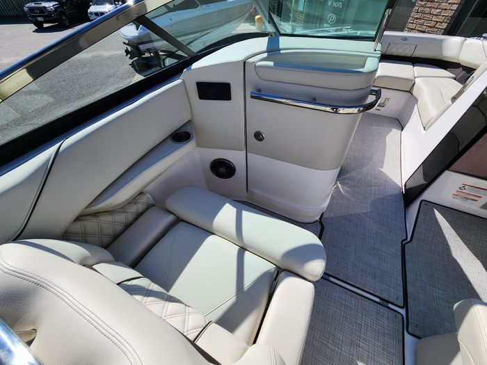 2026 Regal LS6 Photo 17 sur 36
