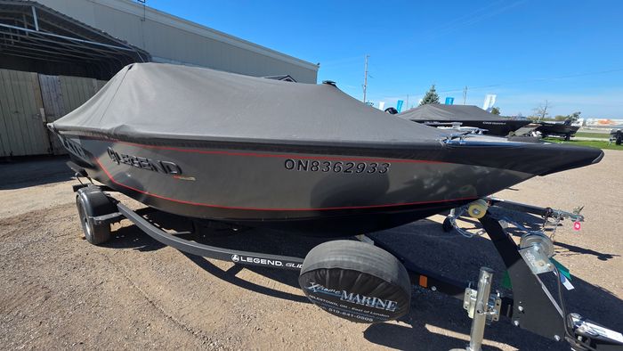 2023 Legend 18 XTR Photo 2 of 27
