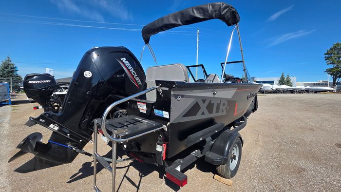 2023 Legend 18 XTR Photo 11 of 27