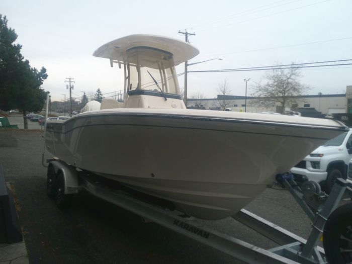 2025 Grady-White 236 Fisherman Photo 1 of 11