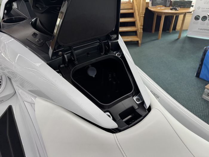 2026 Yamaha WaveRunner® FX Cruiser SVHO Photo 12 of 21