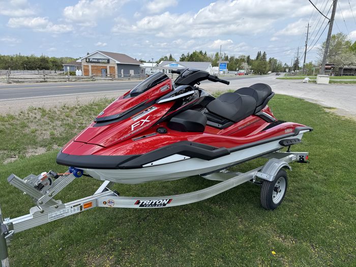 2026 Yamaha WaveRunner® FX Cruiser HO Photo 3 sur 18