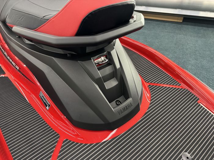 2026 Yamaha WaveRunner® VX Cruiser Photo 13 sur 17