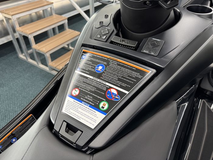 2026 Yamaha WaveRunner® FX Limited SVHO Photo 10 sur 21