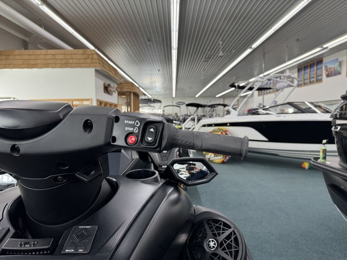 2026 Yamaha WaveRunner® FX Limited SVHO Photo 8 sur 21