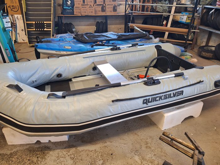 2025 Quicksilver 320 sport Photo 1 sur 1