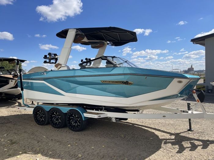 2026 Nautique Super Air Nautique G23 Photo 7 of 23