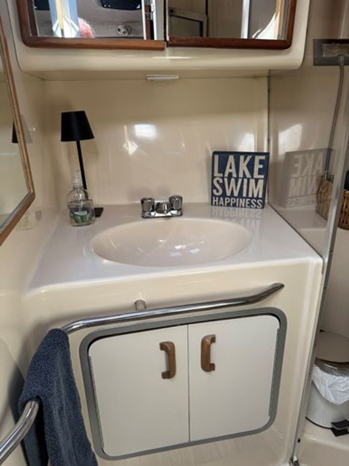 1990 Sea Ray 350 Express Photo 15 sur 16