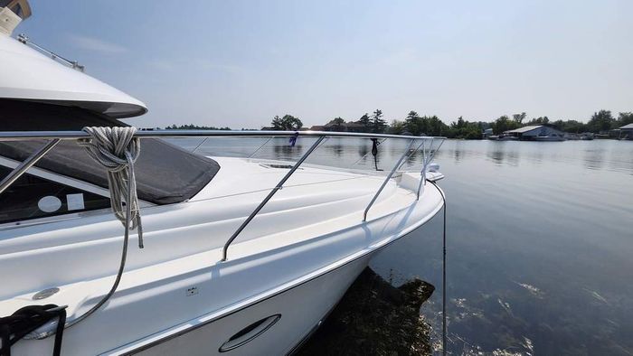 1997 Silverton 402 Motor Yacht Photo 3 of 56