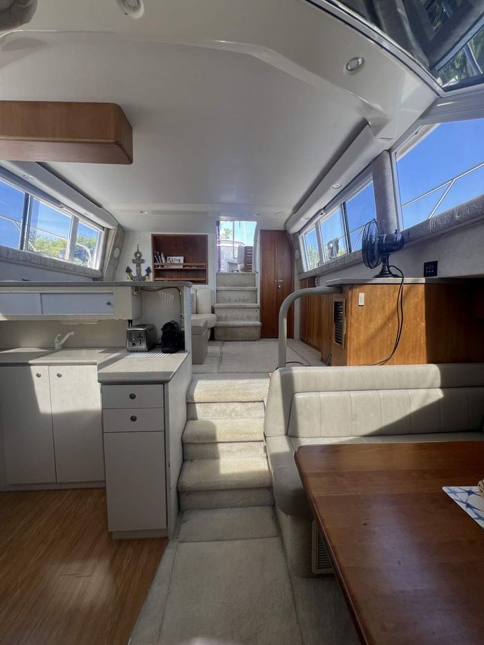 1997 Silverton 402 Motor Yacht Photo 46 of 56