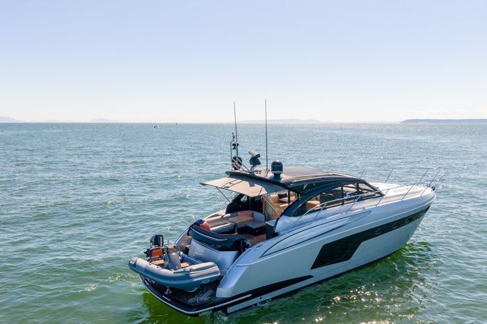 2015 Princess V48 Photo 2 of 96