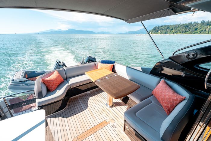 2015 Princess V48 Photo 28 of 96