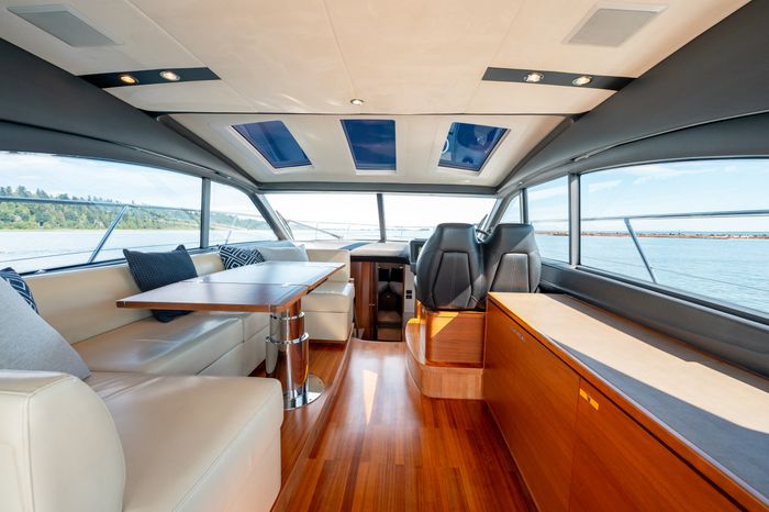 2015 Princess V48 Photo 38 of 96