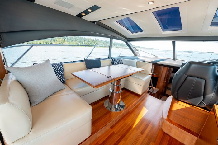 2015 Princess V48 Photo 39 of 96