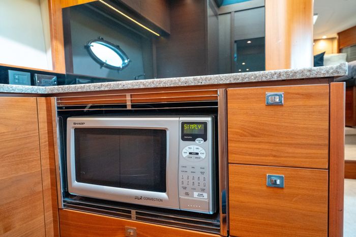 2015 Princess V48 Photo 69 of 96