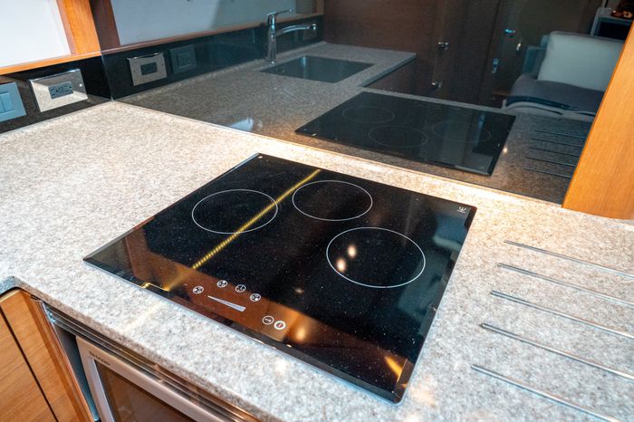 2015 Princess V48 Photo 70 of 96